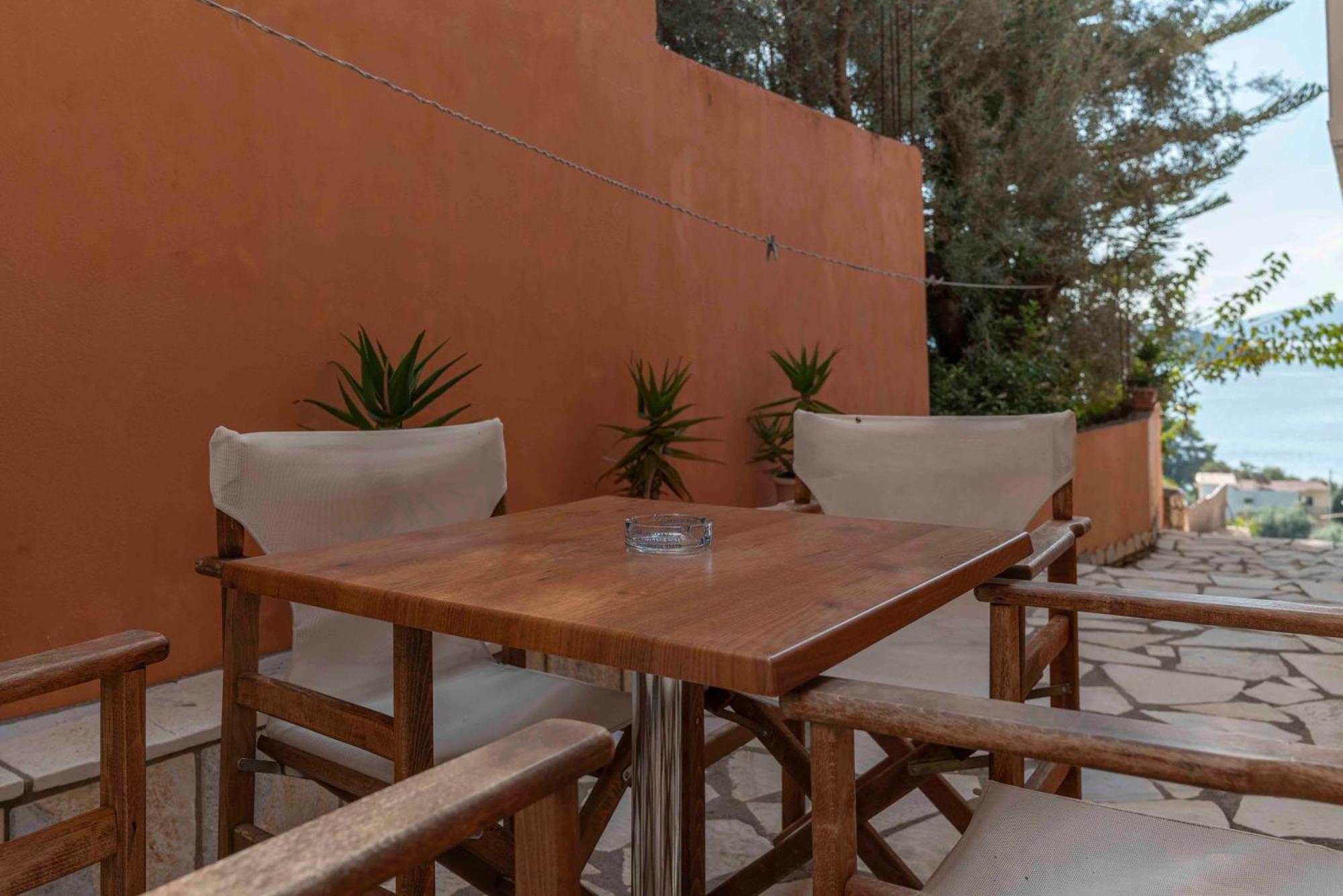 Aparthotel San Lazzaro Nydri  Exterior foto
