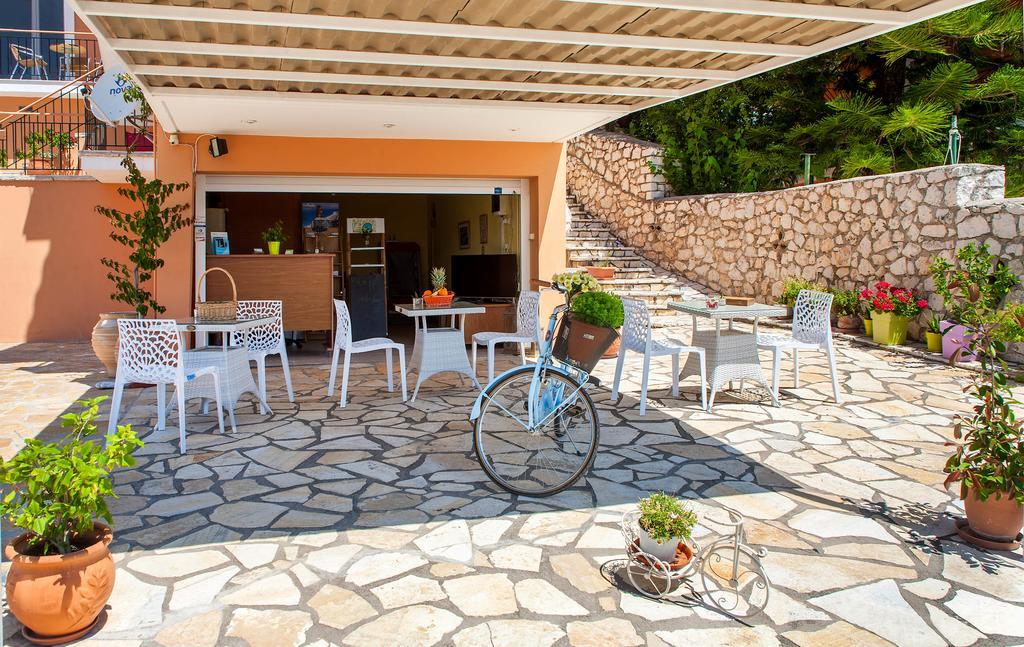 Aparthotel San Lazzaro Nydri  Exterior foto